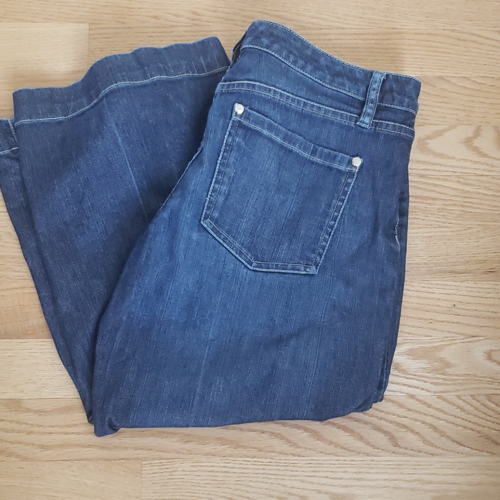 WHBM capri size 6